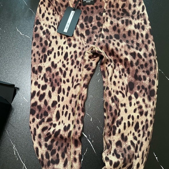 Dolce & Gabbana SKIMS Leopard Print Leggings - Picture 2 of 6